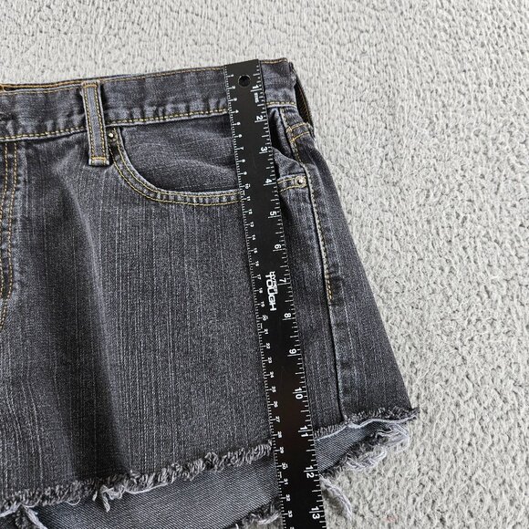 Levis Shorts Womens 38 Black 514 Slim Straight‎ Denim Cutoff Distress Frayed Hem - Picture 10 of 15